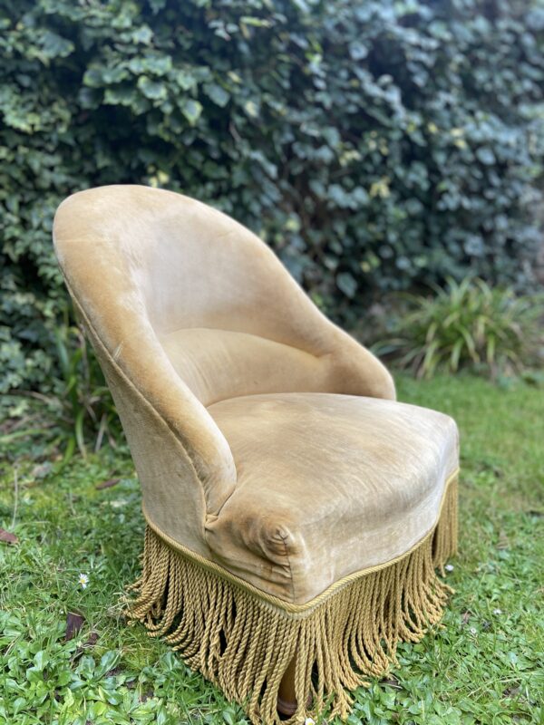 Fauteuil crapaud ancien – Image 2