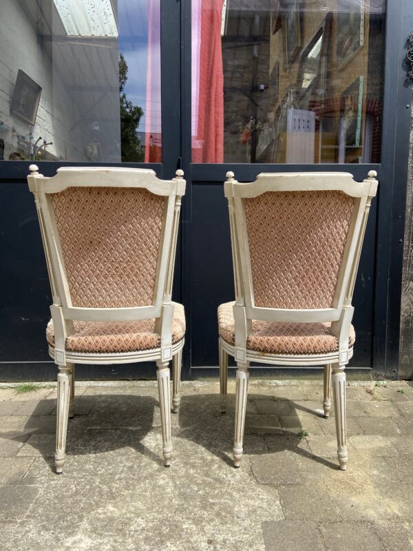 Paire de chaises de style Louis XVI – Image 3