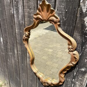 Miroir de style baroque