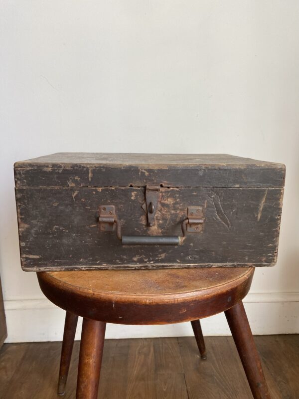 Ancienne caisse d’atelier