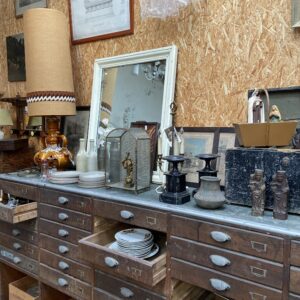 Meuble de métier ancien