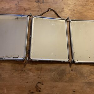 Miroir de barbier vintage