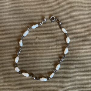 Bracelet en argent et perles