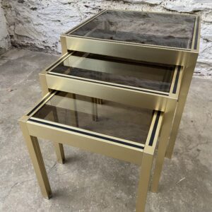 Tables gigognes vintage