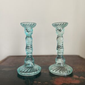 Paire de chandeliers vintage