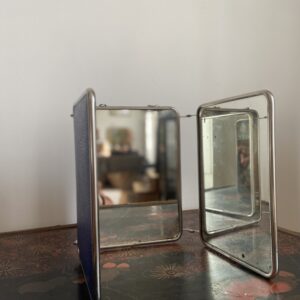 Miroir de barbier vintage