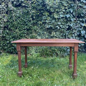 Table de bistrot vintage