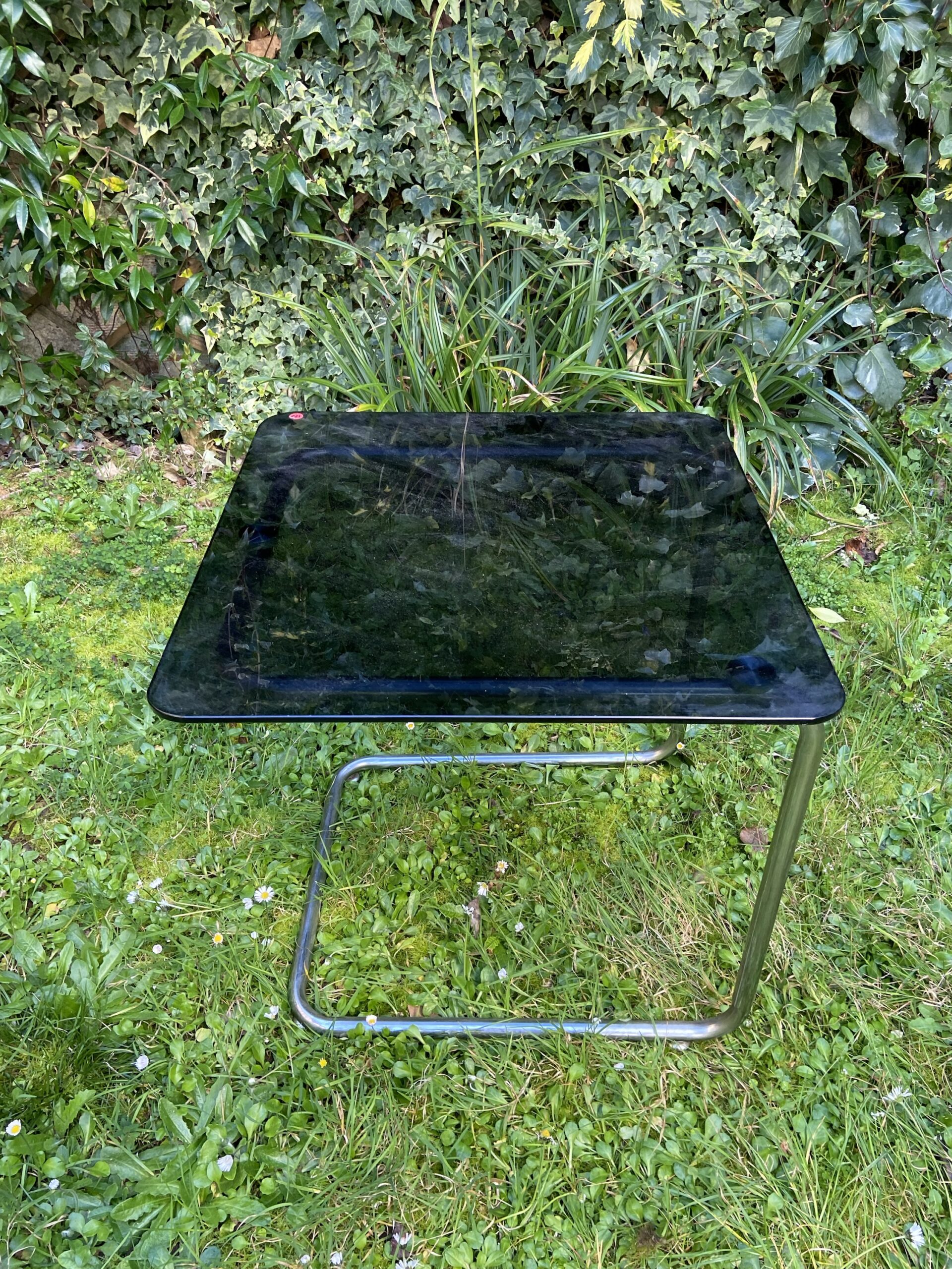 Table d’appoint années 70 – Image 2