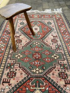 Tapis ancien en laine