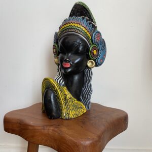 Buste de femme africain vintage