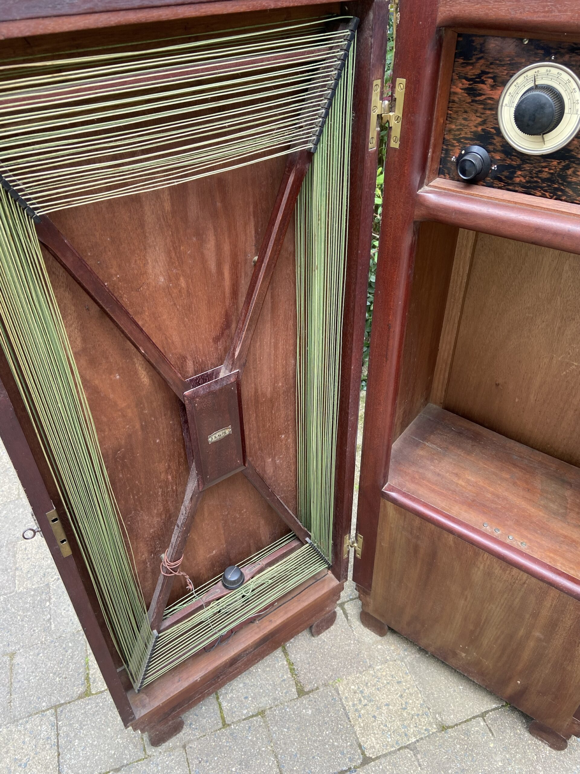 Meuble radio des années 30 – Image 6
