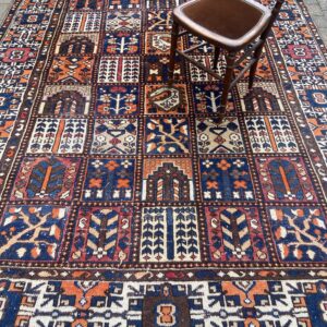 Tapis ancien en laine