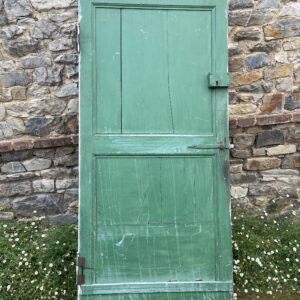 Porte ancienne en bois