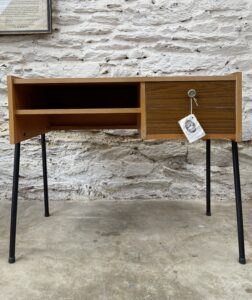 Bureau vintage