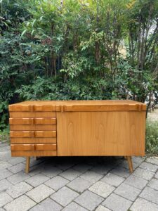 Buffet bas vintage