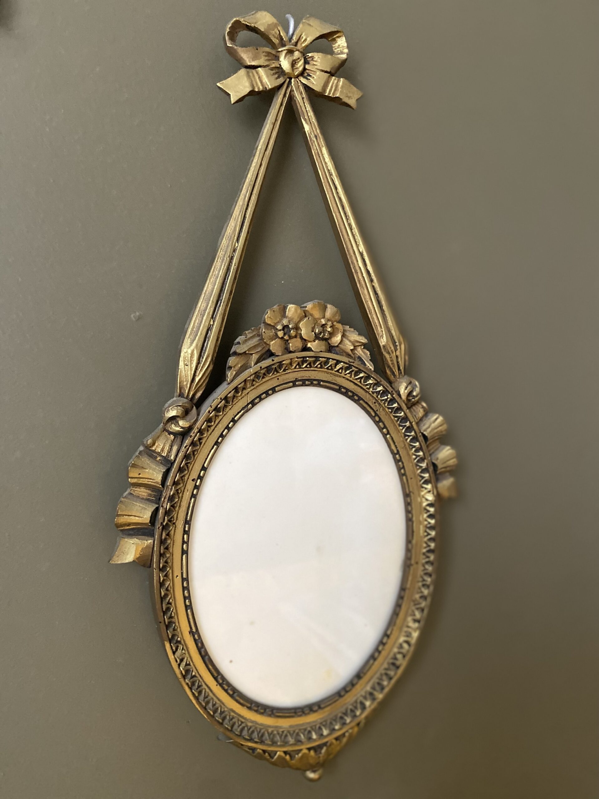 Cadre en bois doré ancien – Image 2
