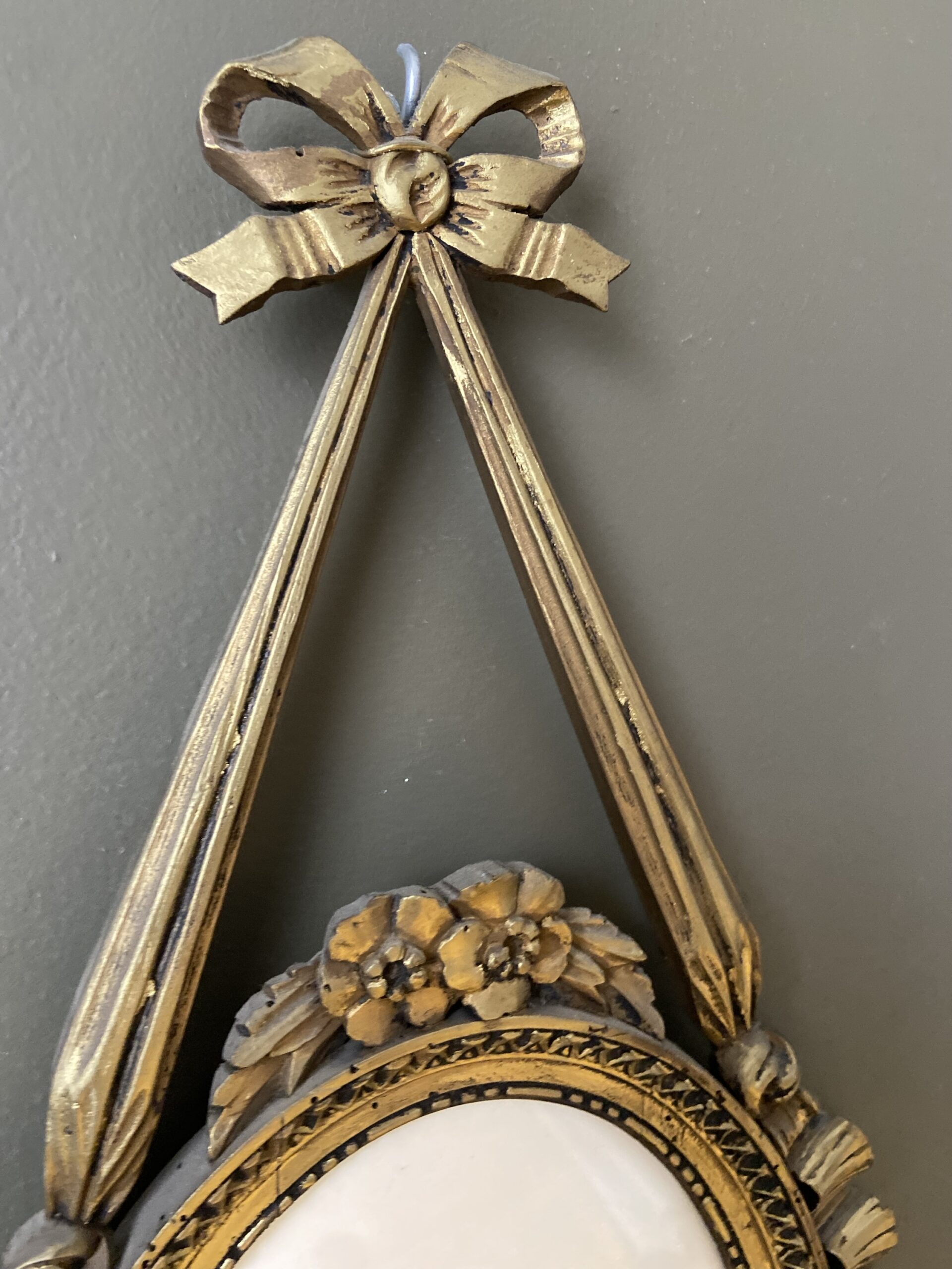 Cadre en bois doré ancien – Image 4