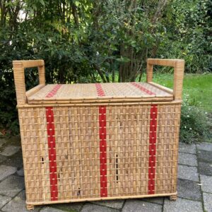 Coffre en rotin vintage