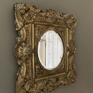 Miroir doré ancien